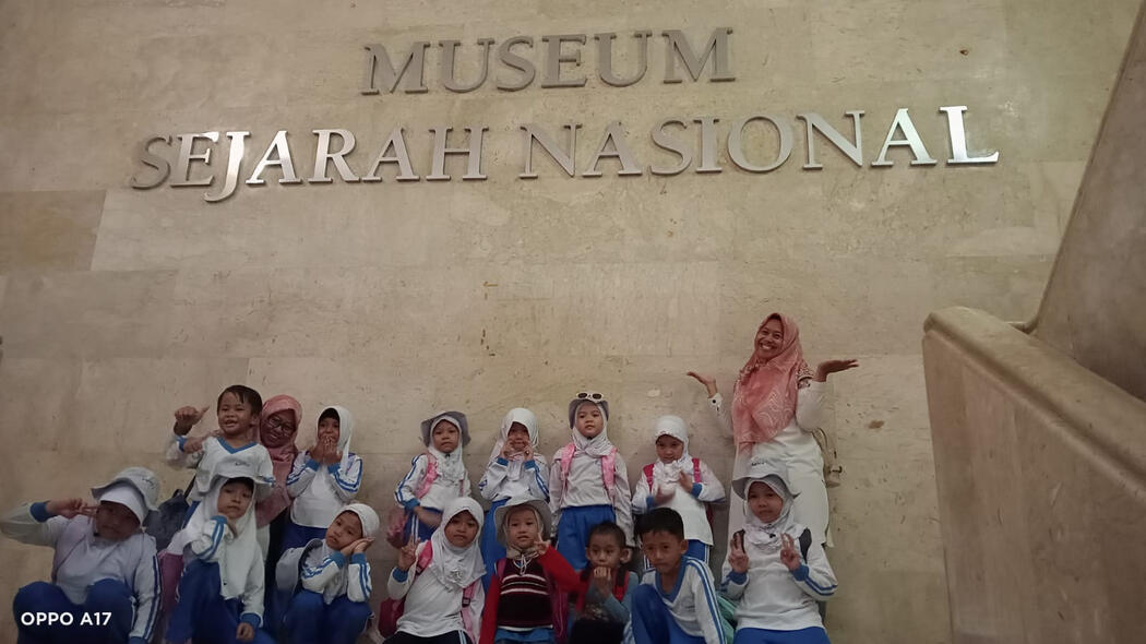 foto kegiatan outing class